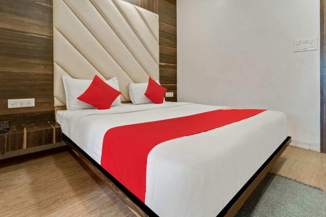 Oyo 47777 Hotel Laxminarayan Aurangabad  Eksteriør bilde