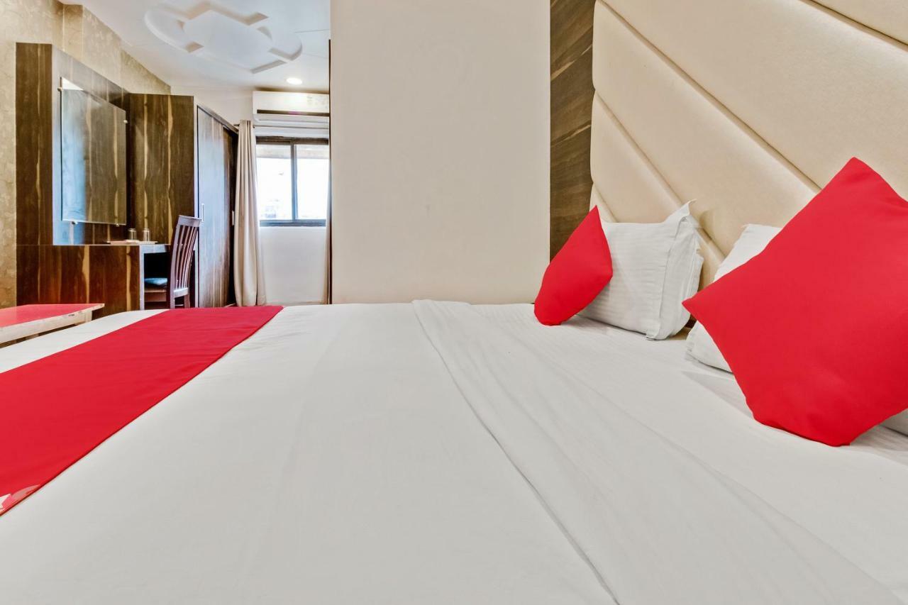 Oyo 47777 Hotel Laxminarayan Aurangabad  Eksteriør bilde